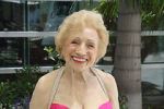 Watch Reinventing Rosalee 123MoviesFree